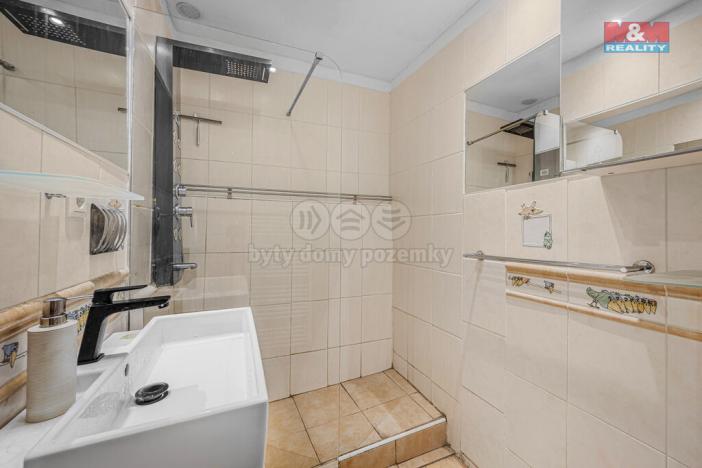 Prodej rodinného domu, Hradec Králové - Plotiště nad Labem, Zahrádkářská, 110 m2