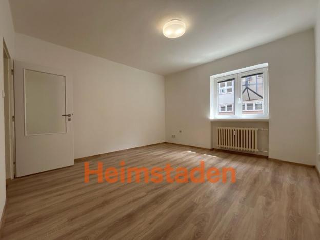 Pronájem bytu 1+1, Český Těšín, Bezručova, 37 m2