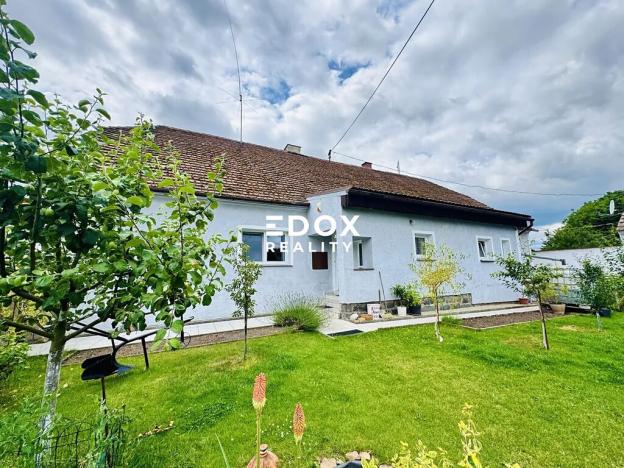 Prodej rodinného domu, Chrást, 280 m2