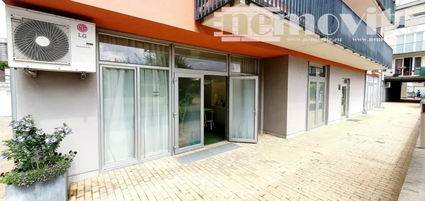 Pronájem kanceláře, Jesenice, Nákupní, 59 m2