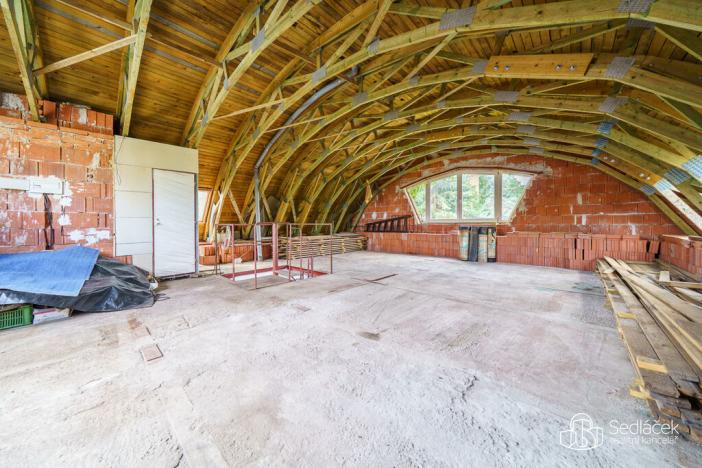 Prodej komerční nemovitosti, Sokolov, Závodu míru, 340 m2