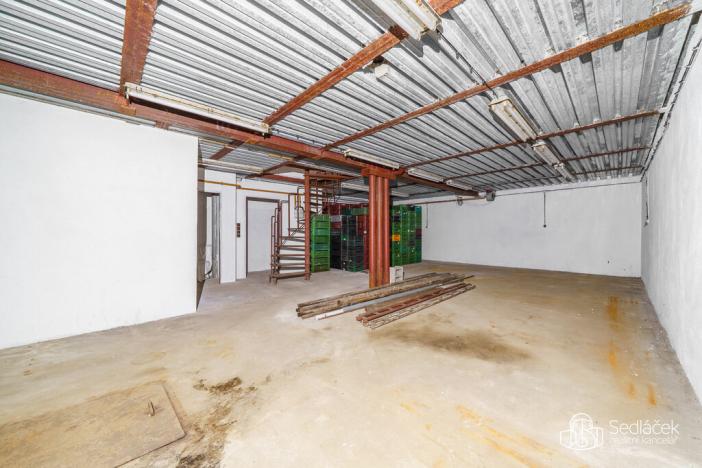 Prodej komerční nemovitosti, Sokolov, Závodu míru, 340 m2