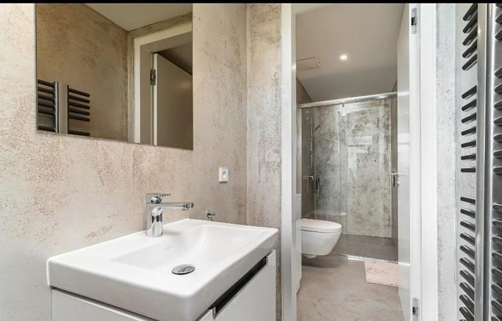 Prodej bytu 3+kk, Praha - Smíchov, Kobrova, 183 m2