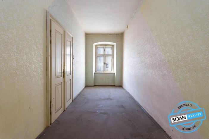 Prodej rodinného domu, Zlaté Hory, nám. Svobody, 300 m2