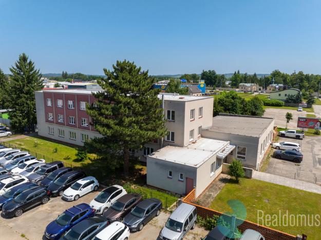 Pronájem kanceláře, České Budějovice, Školní, 610 m2