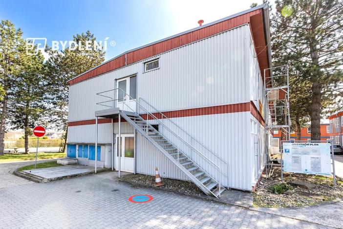 Pronájem kanceláře, Teplice, Tolstého, 2109 m2