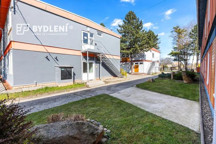 Pronájem kanceláře, Teplice, Tolstého, 2109 m2