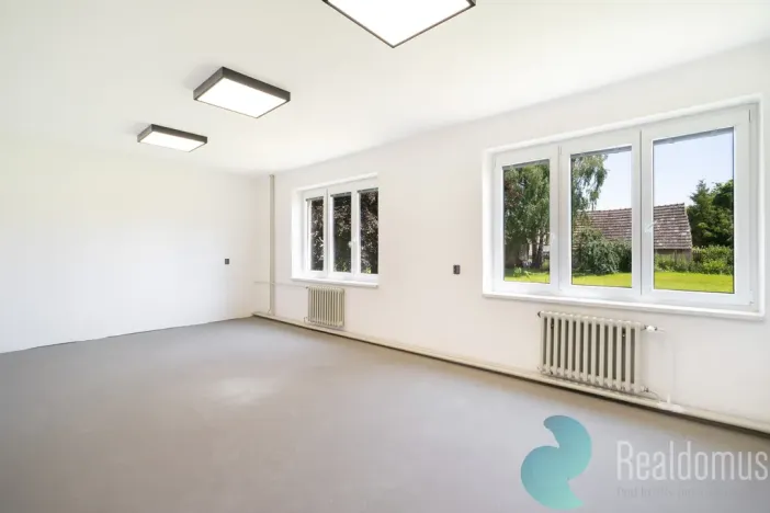 Prodej kanceláře, České Budějovice, Školní, 1260 m2