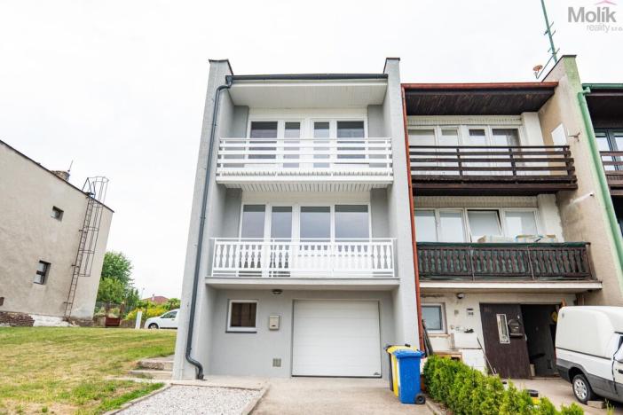 Prodej rodinného domu, Radonice, 152 m2