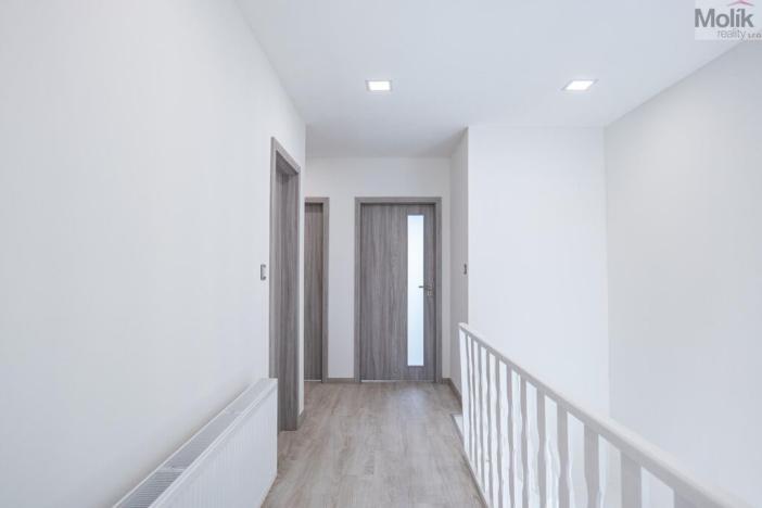 Prodej rodinného domu, Radonice, 152 m2