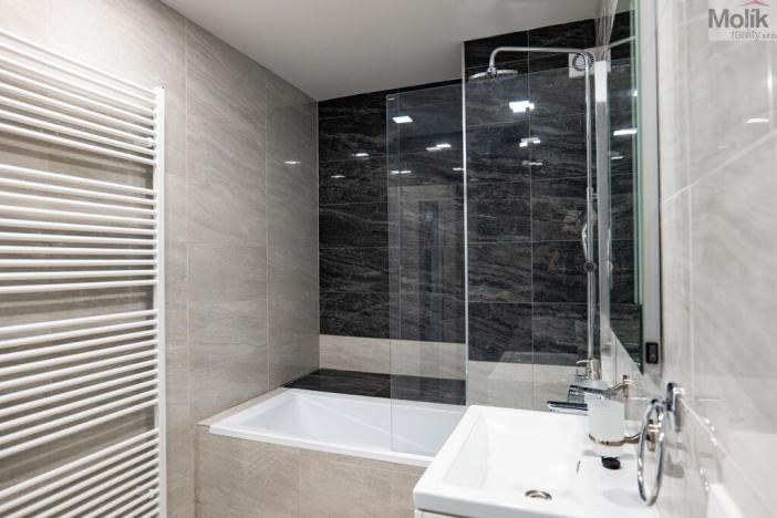 Prodej rodinného domu, Radonice, 152 m2