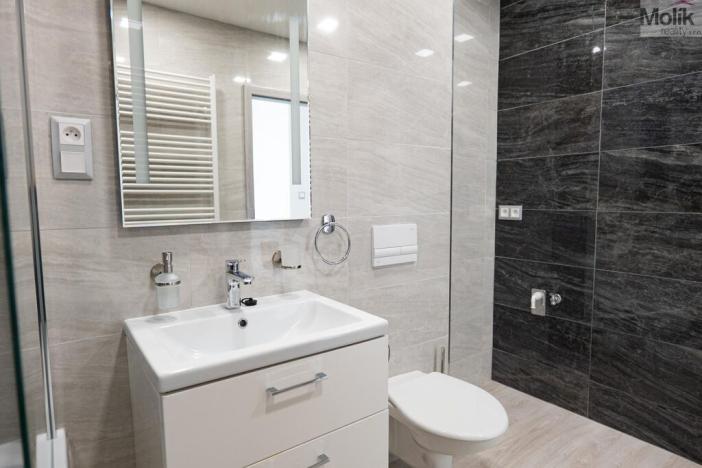 Prodej rodinného domu, Radonice, 152 m2