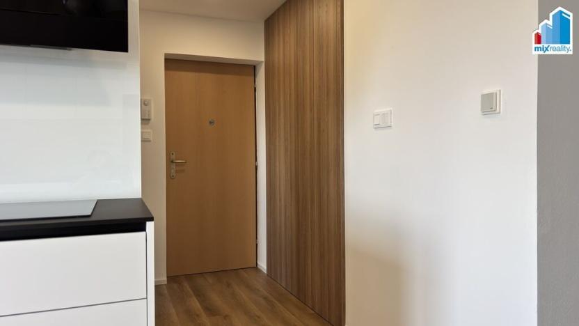 Prodej bytu 2+1, Zbůch, Plzeňská, 49 m2