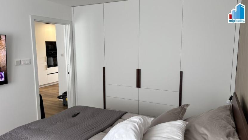 Prodej bytu 2+1, Zbůch, Plzeňská, 49 m2