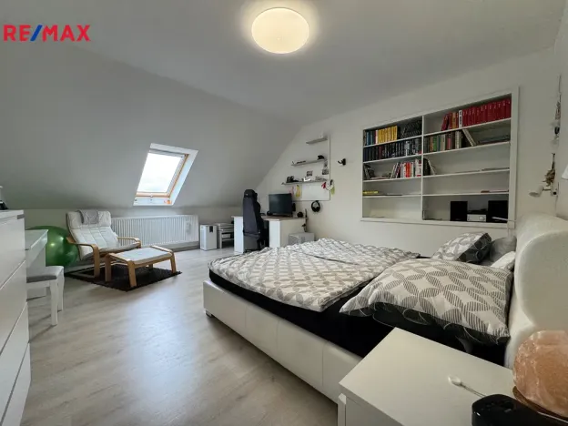 Prodej obchodního prostoru, Olomouc - Nové Sady, Rooseveltova, 515 m2