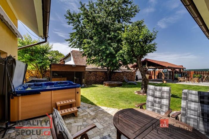 Prodej rodinného domu, Novosedly nad Nežárkou, 370 m2