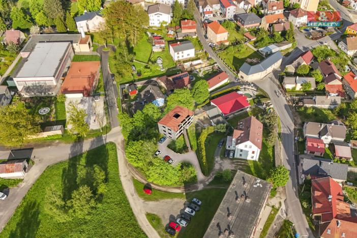 Prodej komerčního pozemku, Skalná, 1168 m2