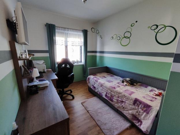 Prodej rodinného domu, Veleň - Mírovice, Okružní, 124 m2