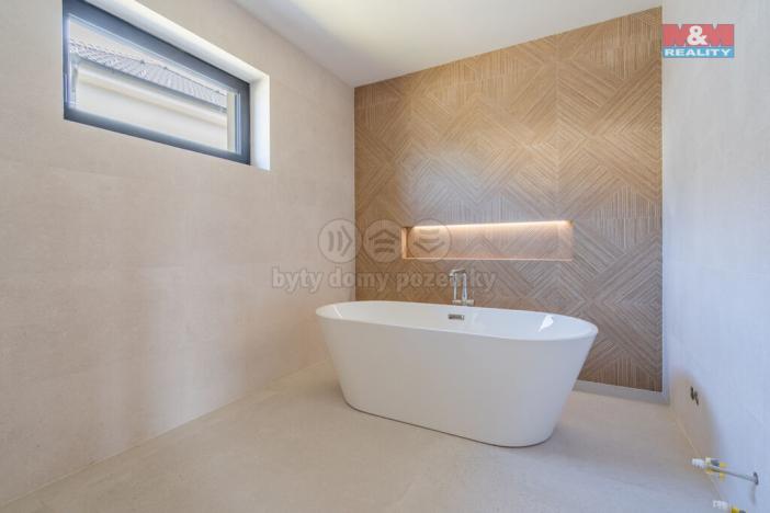 Prodej rodinného domu, Frymburk, 216 m2