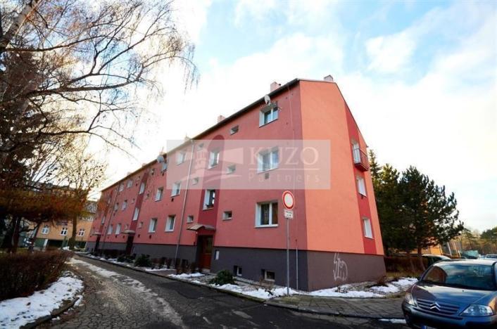 Pronájem bytu 2+1, Chomutov, Karla Buriana, 47 m2