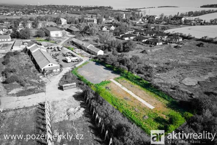 Prodej komerčního pozemku, Kly - Záboří, 2639 m2