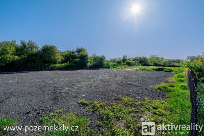 Prodej komerčního pozemku, Kly - Záboří, 2639 m2