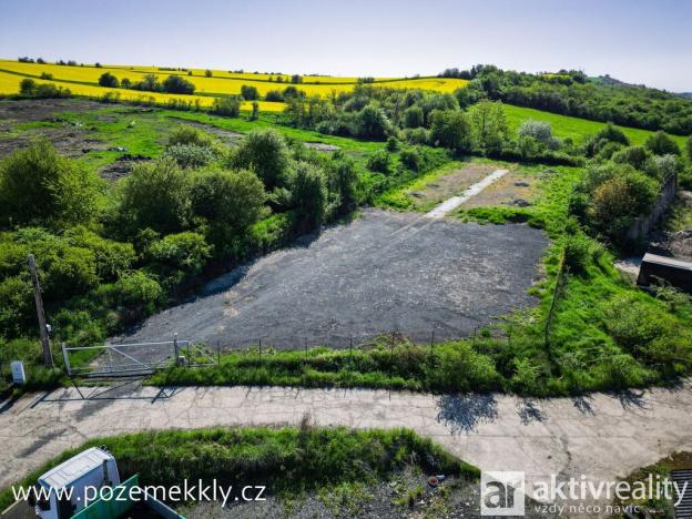 Prodej komerčního pozemku, Kly - Záboří, 2639 m2