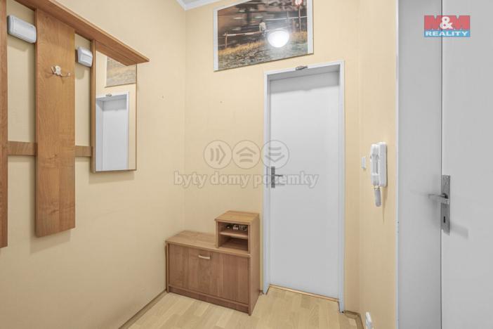 Prodej bytu 1+kk, Jesenice, Sluneční, 36 m2