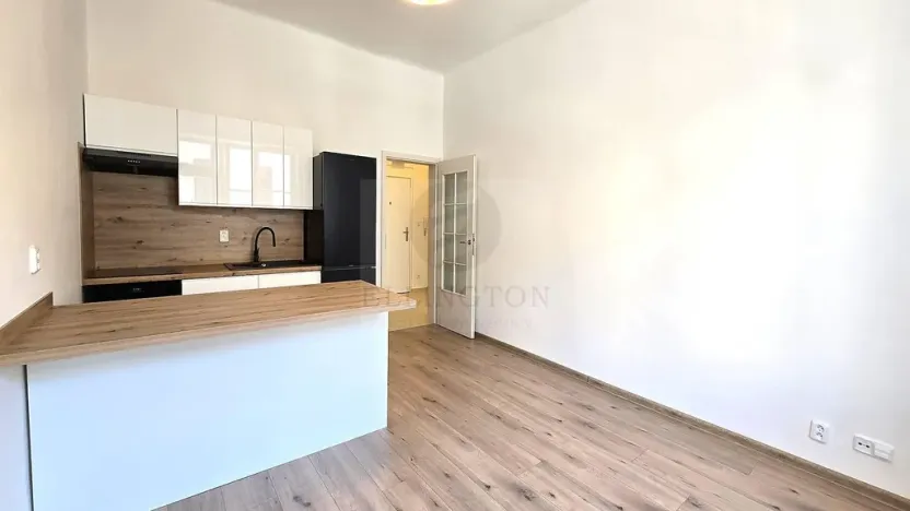 Pronájem bytu 2+kk, Praha - Košíře, Slávy Horníka, 45 m2