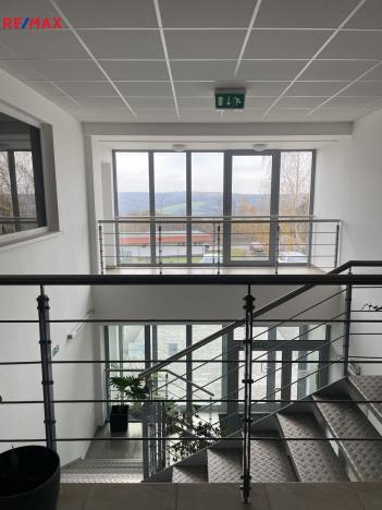 Prodej výrobních prostor, Zlín, 729 m2