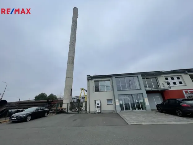 Prodej výrobních prostor, Zlín, 729 m2