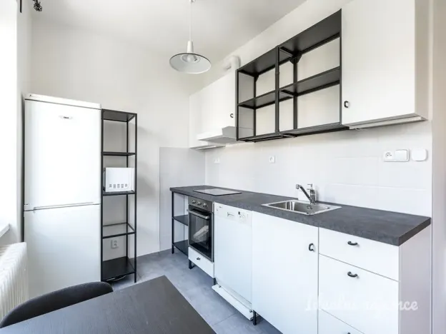 Pronájem bytu 2+kk, Praha - Strašnice, U kombinátu, 46 m2