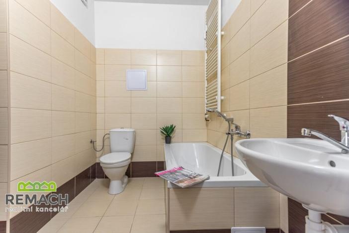 Pronájem bytu 1+kk, Náchod, Kamenice, 45 m2