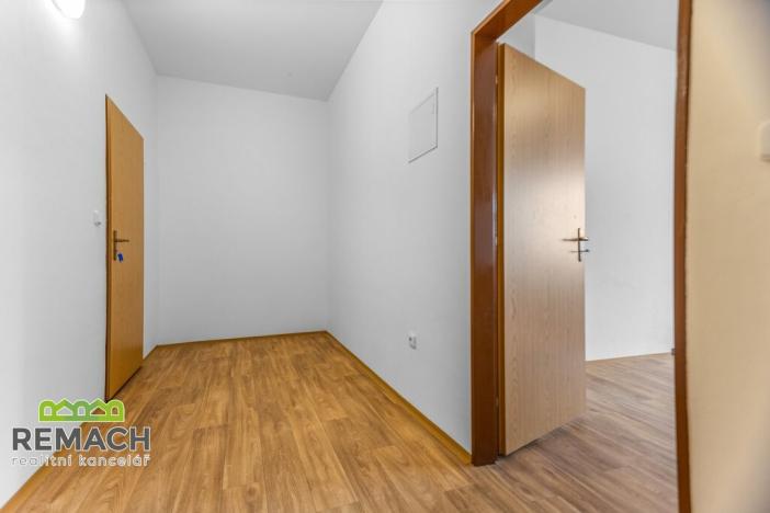 Pronájem bytu 1+kk, Náchod, Kamenice, 45 m2