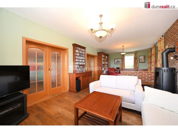 Prodej rodinného domu, Šestajovice, Ve Skále, 248 m2