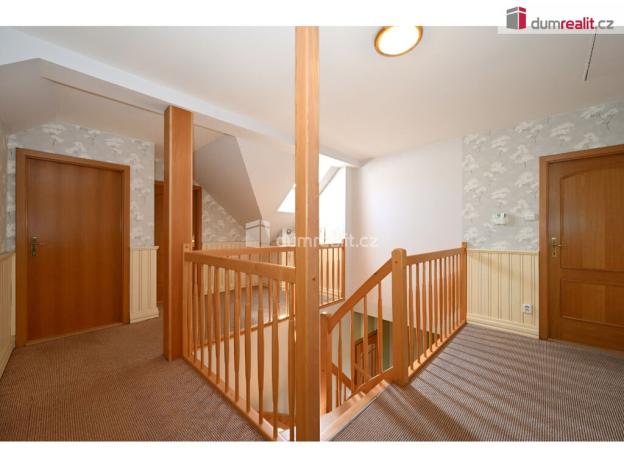 Prodej rodinného domu, Šestajovice, Ve Skále, 248 m2