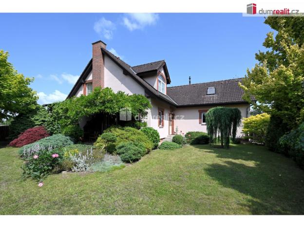 Prodej rodinného domu, Šestajovice, Ve Skále, 248 m2