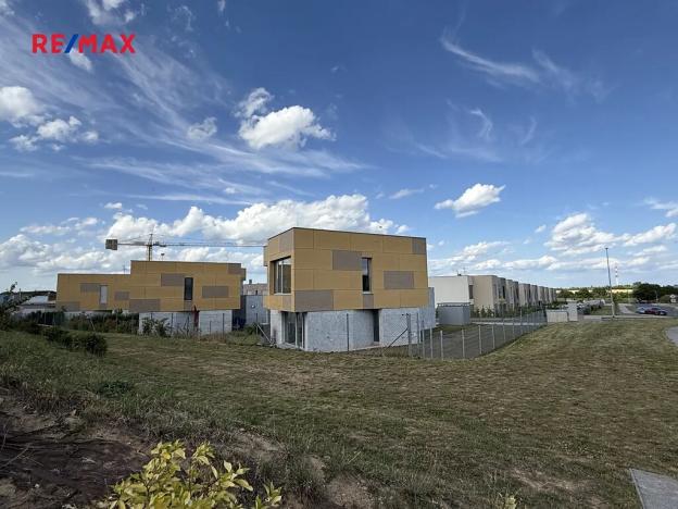 Prodej rodinného domu, Praha - Horní Počernice, Krotitelů, 197 m2