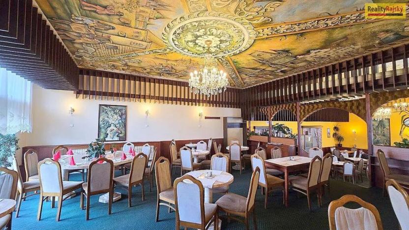 Prodej restaurace, Příbram, Jiráskovy sady, 762 m2