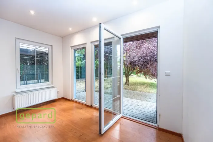 Prodej rodinného domu, Líbeznice, Jižní, 156 m2