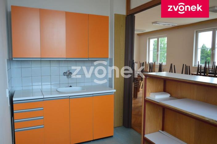 Pronájem obchodního prostoru, Bystřice pod Hostýnem, 270 m2