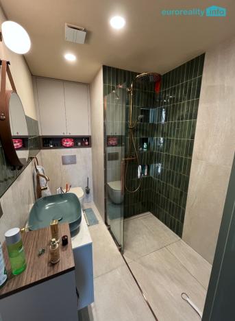 Prodej bytu 3+kk, Karlovy Vary - Rybáře, Sedlecká, 92 m2