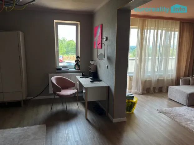 Prodej bytu 3+kk, Karlovy Vary - Rybáře, Sedlecká, 92 m2