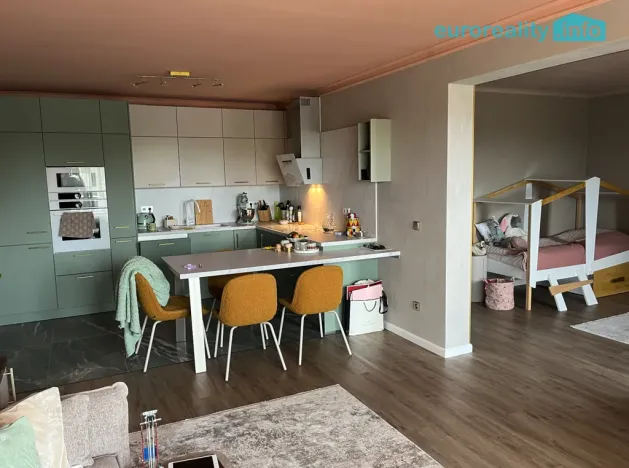 Prodej bytu 3+kk, Karlovy Vary - Rybáře, Sedlecká, 92 m2