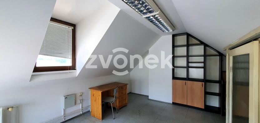 Pronájem výrobních prostor, Zlín - Prštné, 532 m2