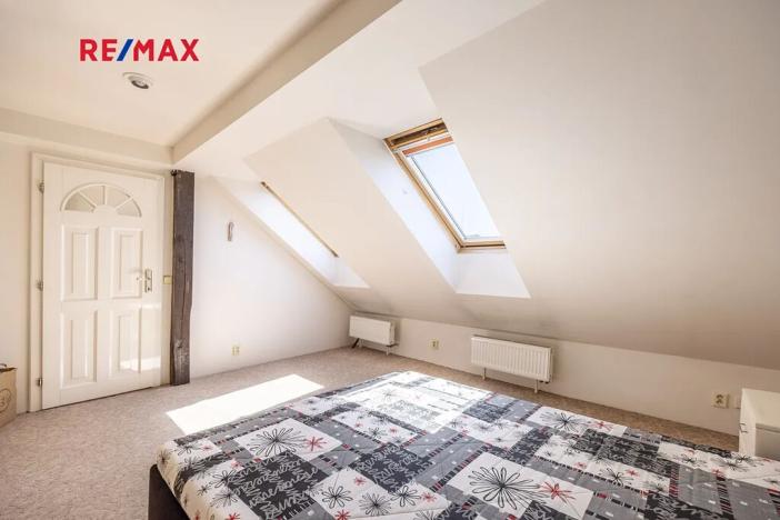 Prodej rodinného domu, Praha - Kunratice, Valcířská, 181 m2