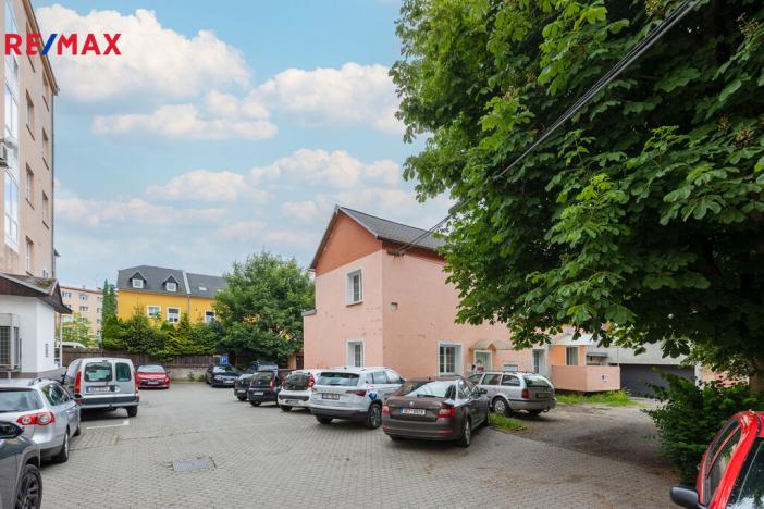 Prodej kanceláře, Sokolov, Odboje, 198 m2