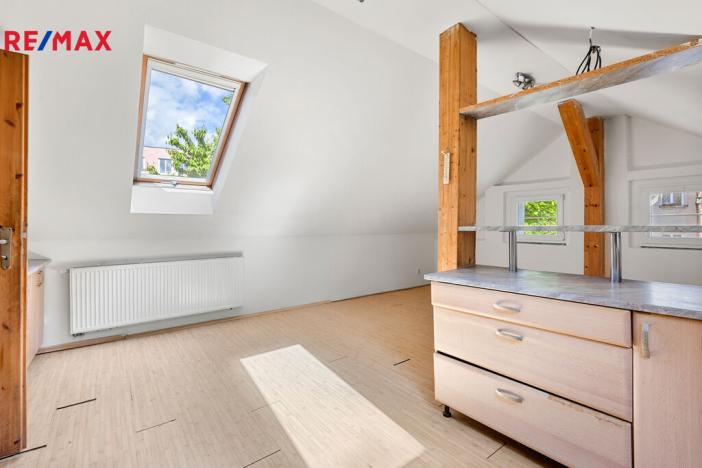 Prodej kanceláře, Sokolov, Odboje, 198 m2