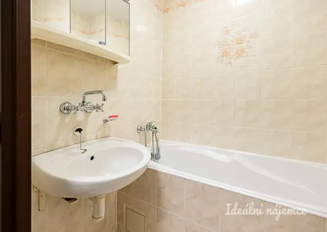 Pronájem bytu 2+1, Praha - Záběhlice, Jasmínová, 53 m2