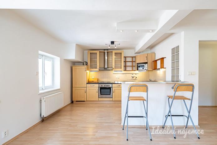 Pronájem bytu 2+kk, Praha - Holešovice, U průhonu, 73 m2